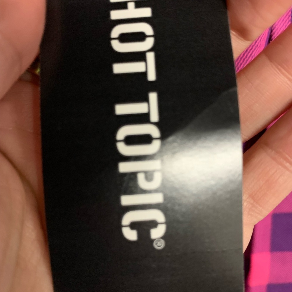 Hot Topic Pink and Black Mini Skater Skirt with Pleated Style - Picture 6 of 6